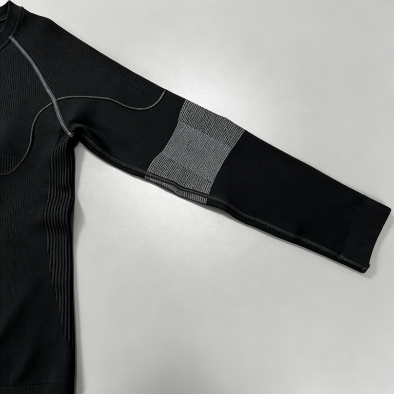 Women’s Black Thermal Base Layer Set